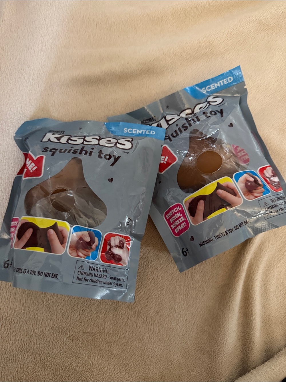 Hershey’s Kisses Squishy Scented BUNDLE ***